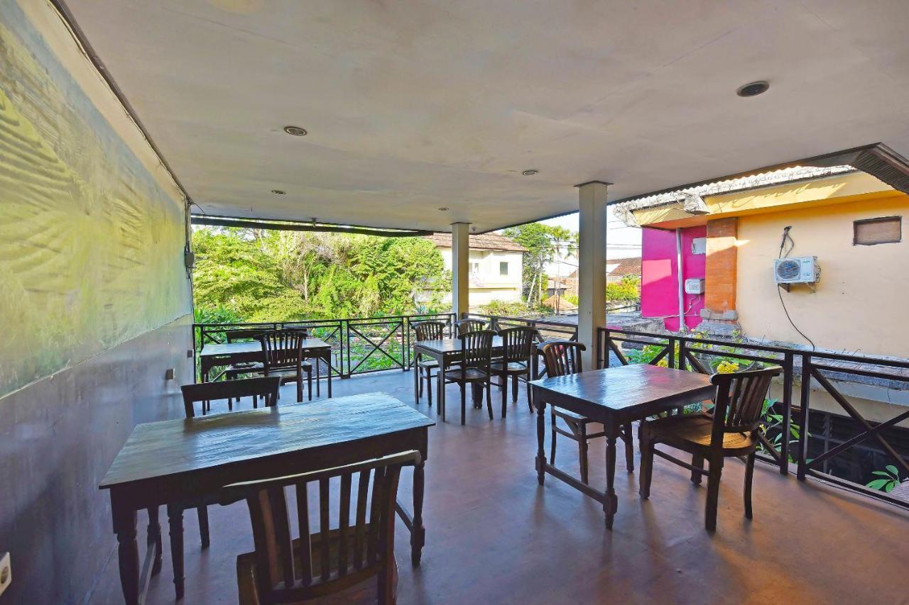Oyo 3244 Grand Chandra Hotel Denpasar Kültér fotó