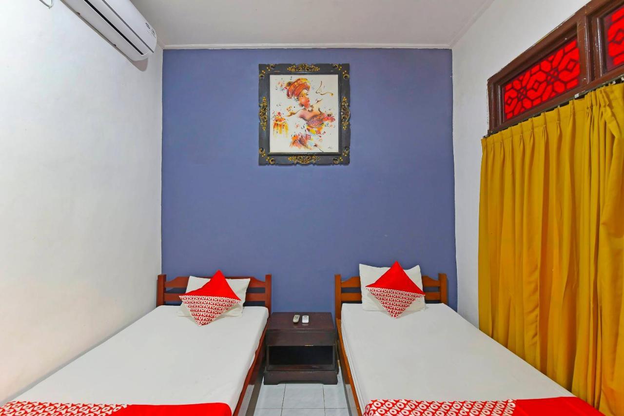 Oyo 3244 Grand Chandra Hotel Denpasar Kültér fotó
