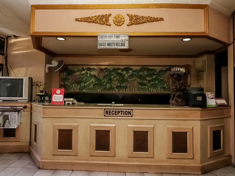 Oyo 3244 Grand Chandra Hotel Denpasar Kültér fotó